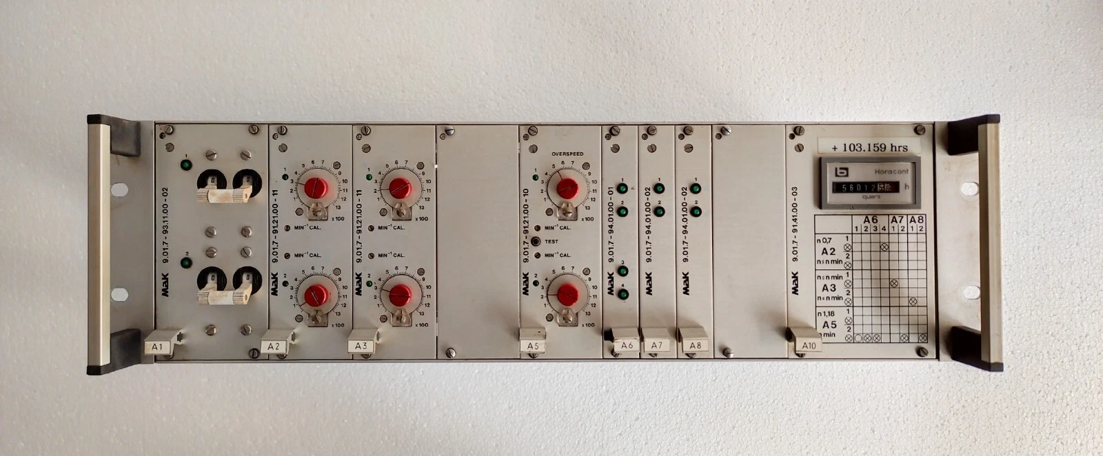 MaK Caterpillar 1.00.7-36.21.00-24 PCB Card Rack, No Back Enclosure Cover